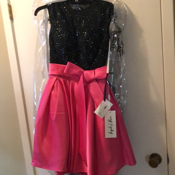 Prom Dress - Picture 2 of 3